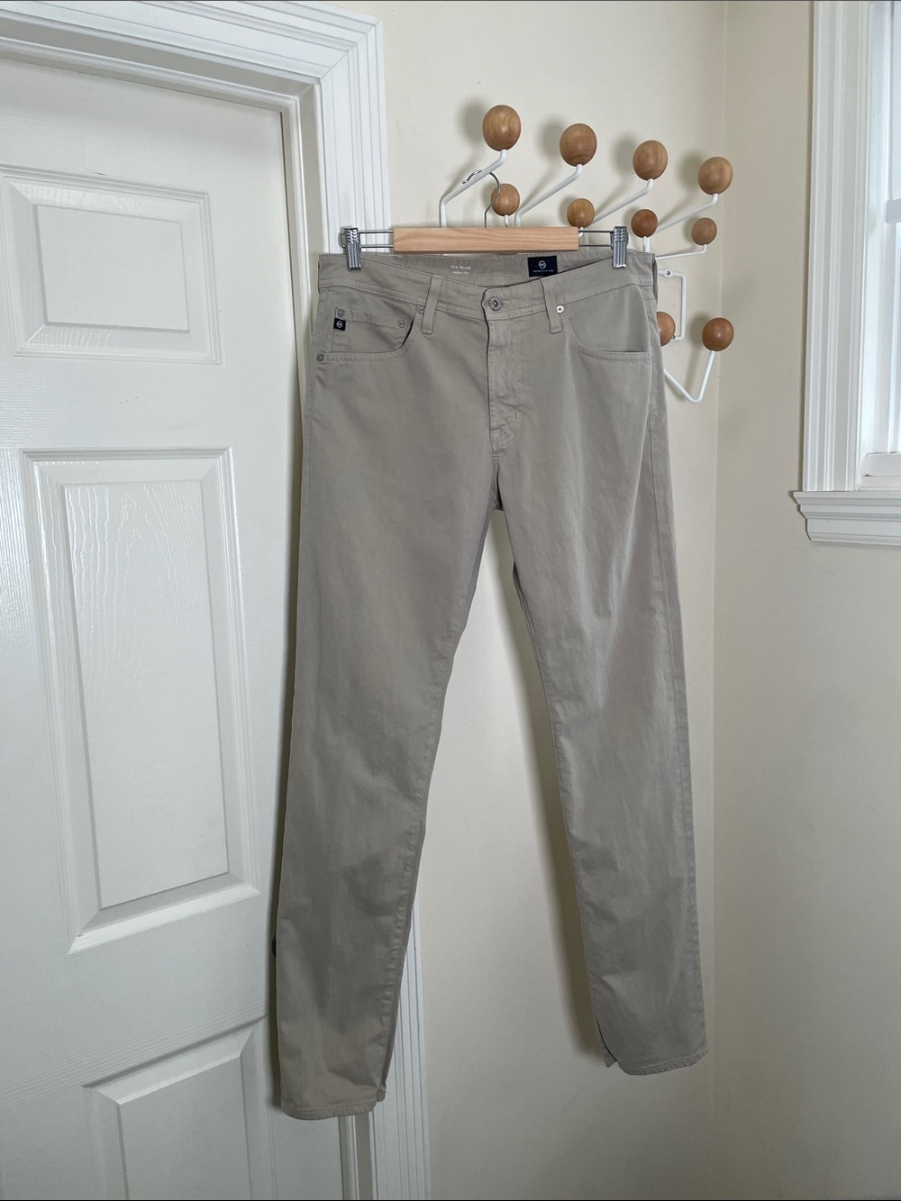 Adriano Goldschmied AG Jeans - NWOT Tellis Modern Slim Pants - Cream - 34x34